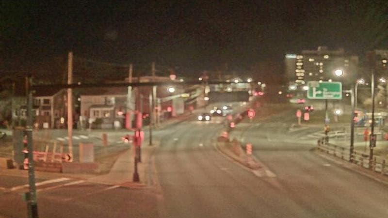 Mac Donald Bridge - Dartmouth bound