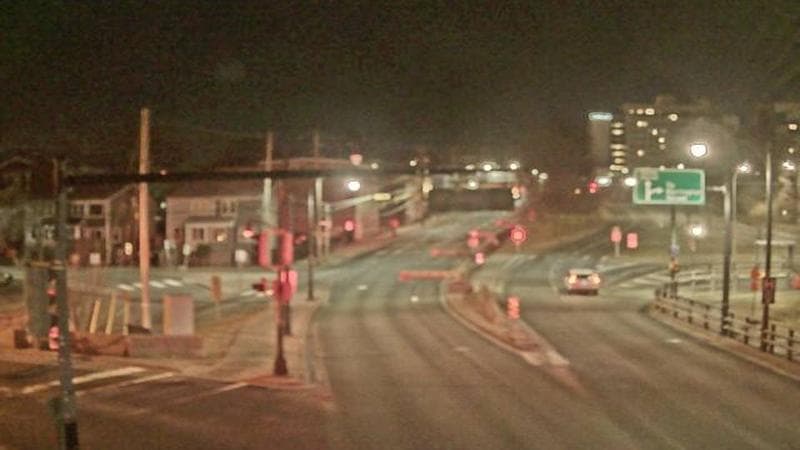 Mac Donald Bridge - Dartmouth bound