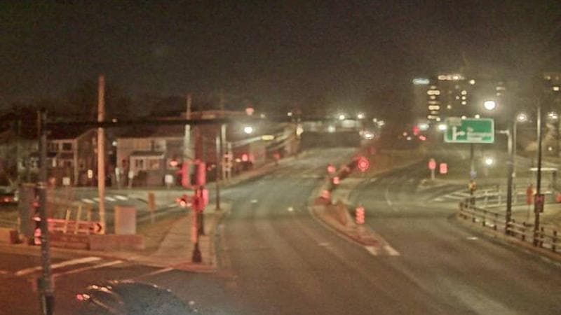 Mac Donald Bridge - Dartmouth bound