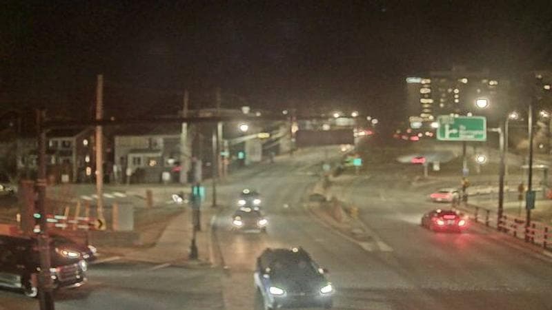 Mac Donald Bridge - Dartmouth bound