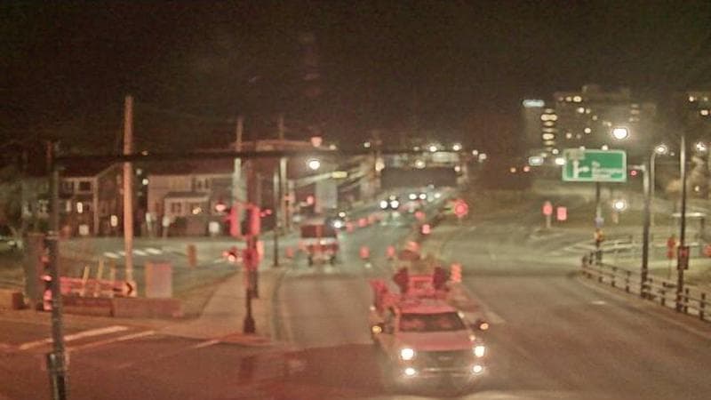 Mac Donald Bridge - Dartmouth bound