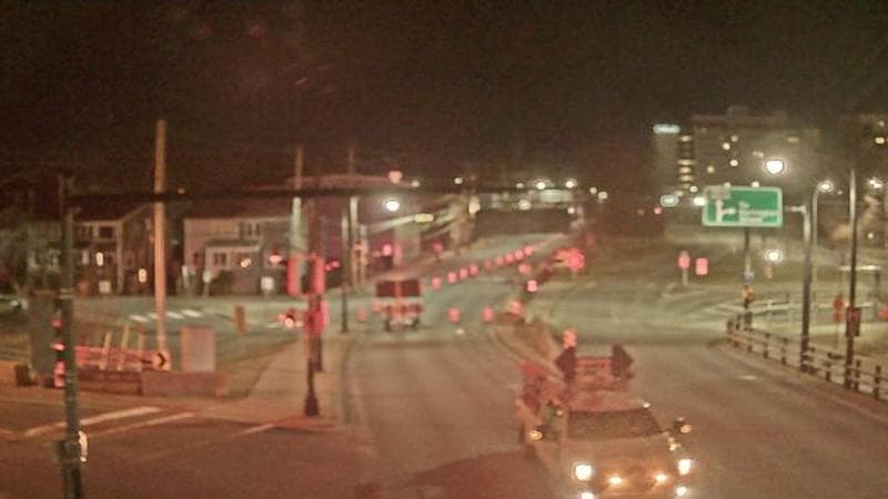 Mac Donald Bridge - Dartmouth bound