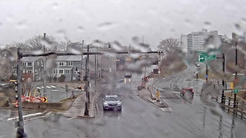 Mac Donald Bridge - Dartmouth bound