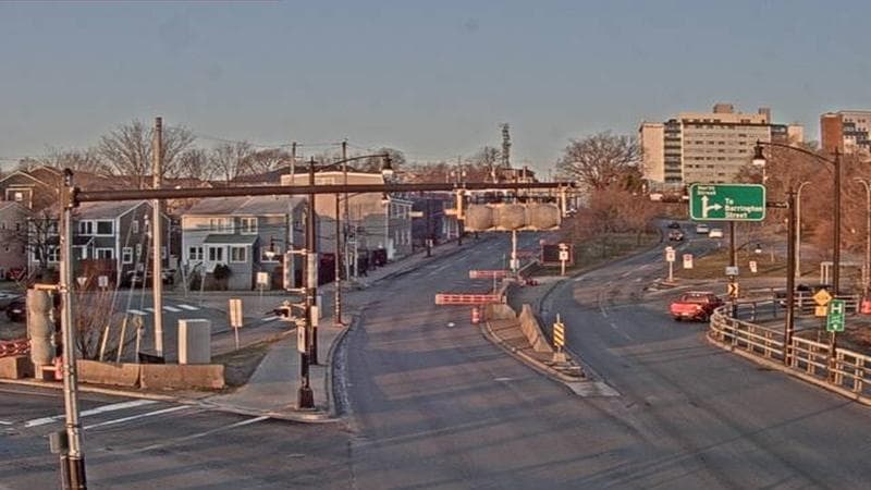 Mac Donald Bridge - Dartmouth bound