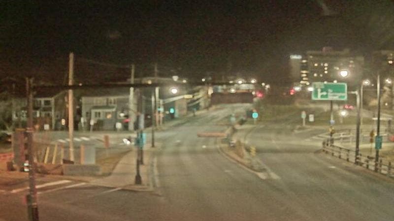 Mac Donald Bridge - Dartmouth bound