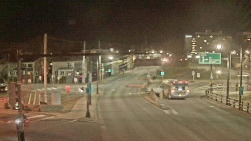 Mac Donald Bridge - Dartmouth bound