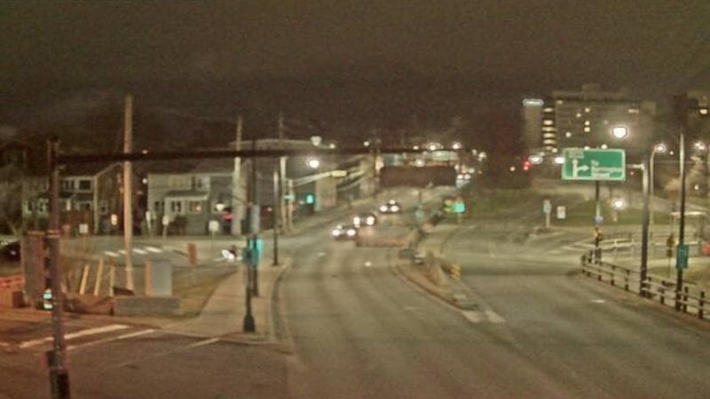 Mac Donald Bridge - Dartmouth bound