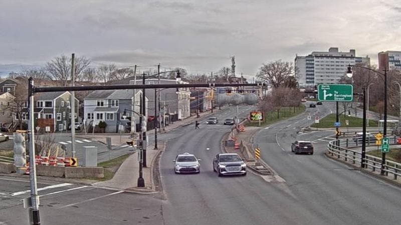 Mac Donald Bridge - Dartmouth bound