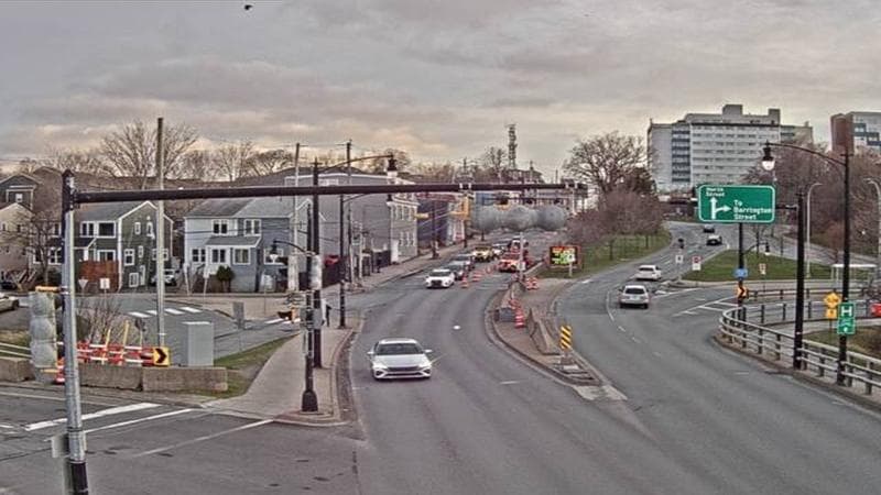 Mac Donald Bridge - Dartmouth bound