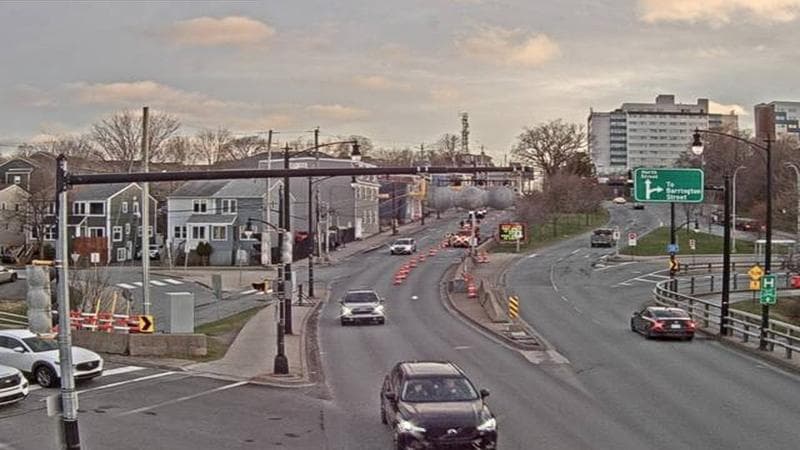 Mac Donald Bridge - Dartmouth bound