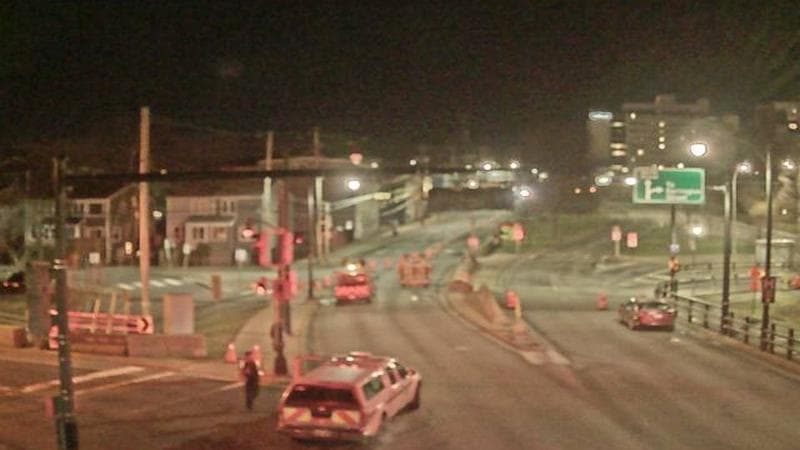 Mac Donald Bridge - Dartmouth bound