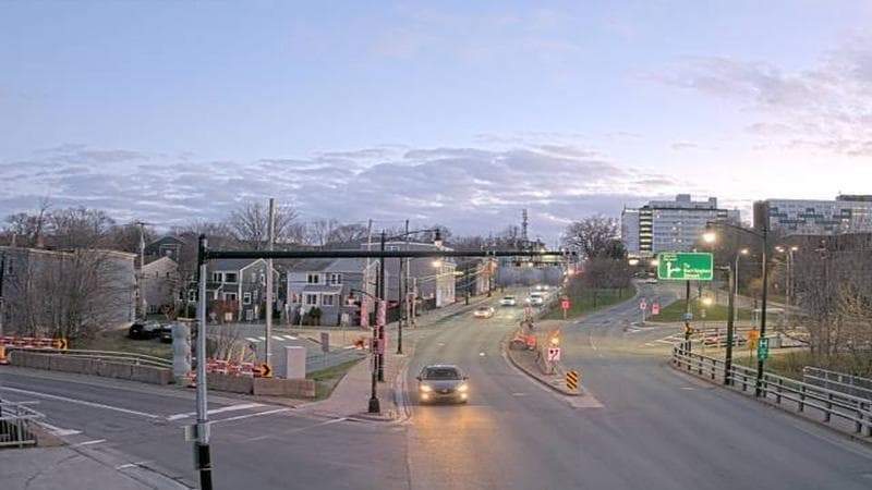 Mac Donald Bridge - Dartmouth bound