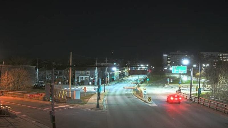Mac Donald Bridge - Dartmouth bound