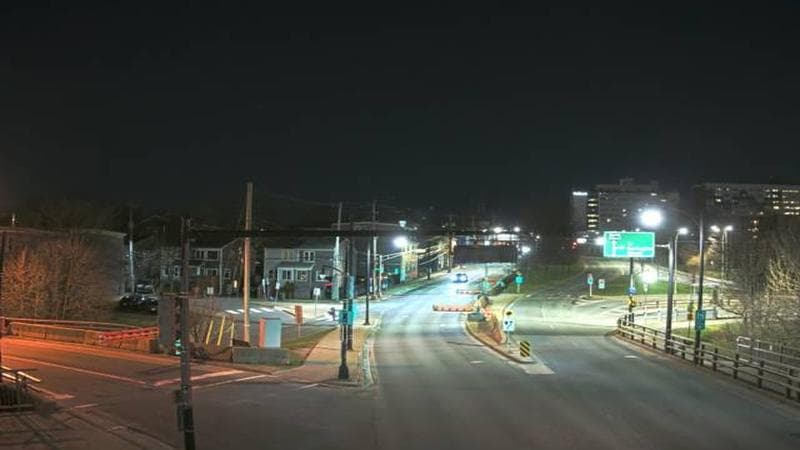 Mac Donald Bridge - Dartmouth bound