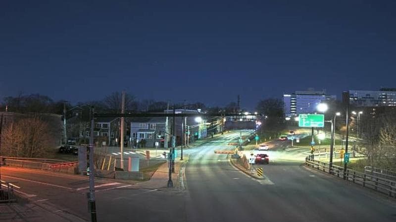 Mac Donald Bridge - Dartmouth bound