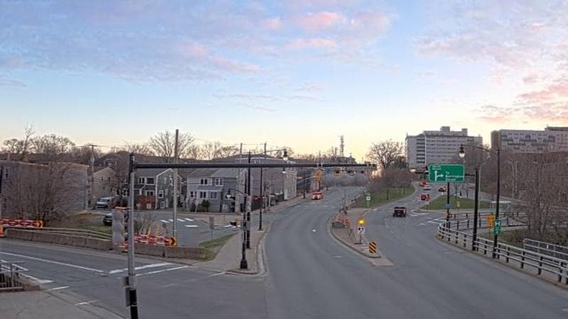 Mac Donald Bridge - Dartmouth bound