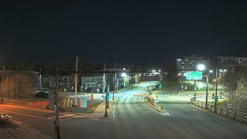 Mac Donald Bridge - Dartmouth bound