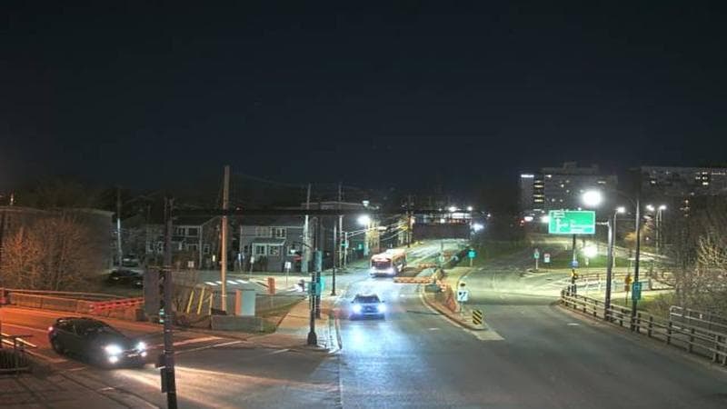 Mac Donald Bridge - Dartmouth bound