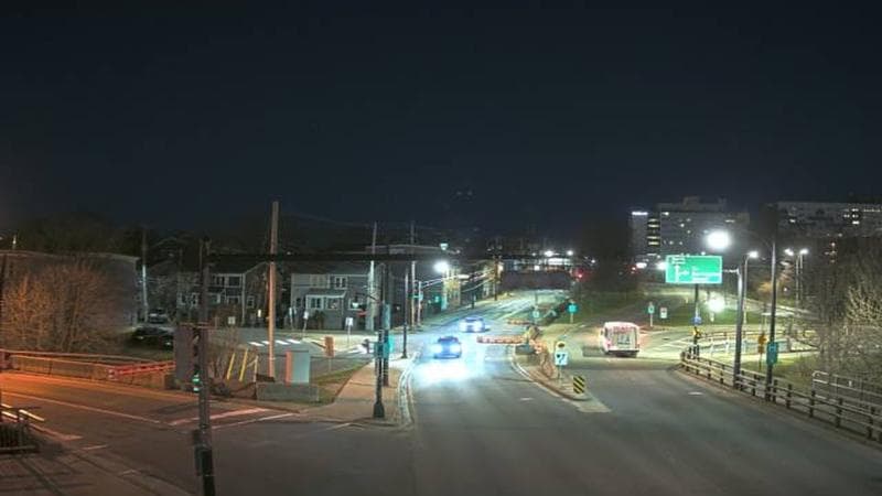 Mac Donald Bridge - Dartmouth bound
