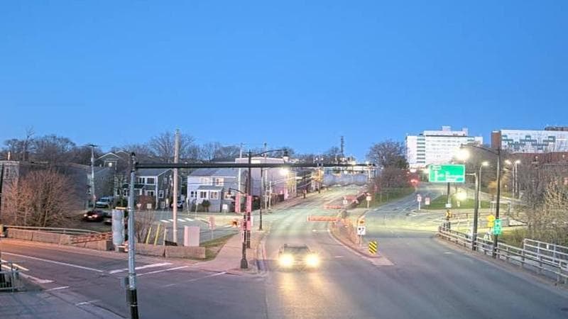 Mac Donald Bridge - Dartmouth bound
