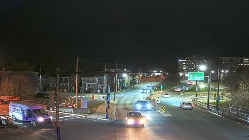 Mac Donald Bridge - Dartmouth bound