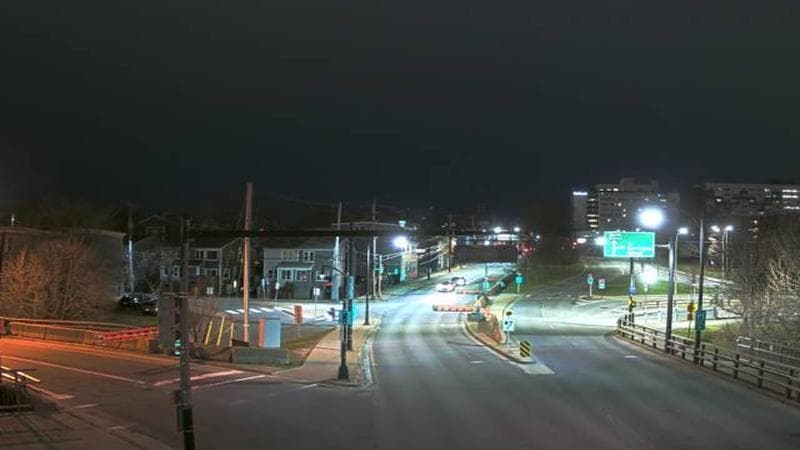 Mac Donald Bridge - Dartmouth bound