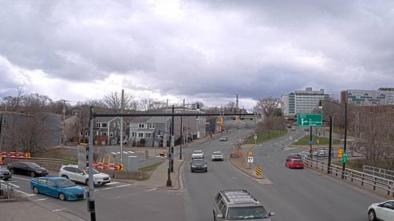 Mac Donald Bridge - Dartmouth bound
