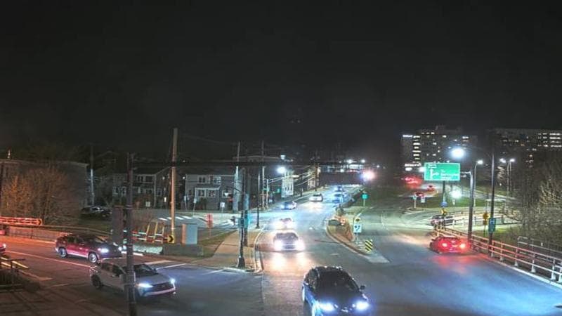 Mac Donald Bridge - Dartmouth bound