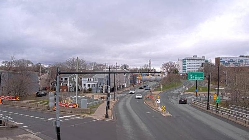 Mac Donald Bridge - Dartmouth bound