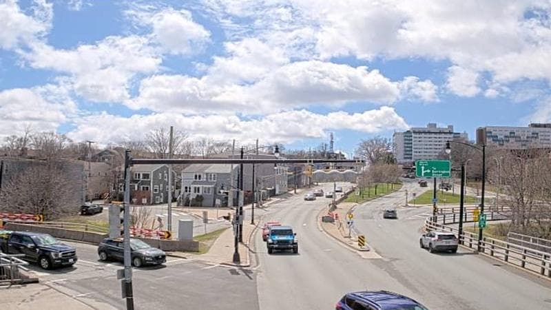 Mac Donald Bridge - Dartmouth bound