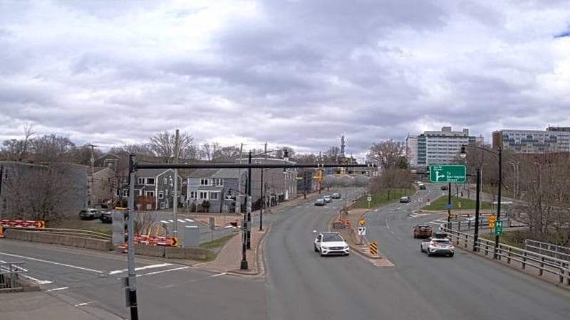 Mac Donald Bridge - Dartmouth bound