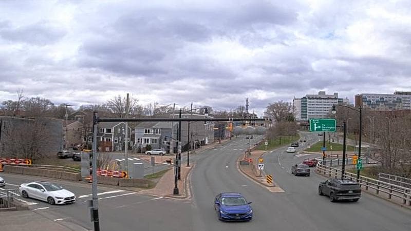 Mac Donald Bridge - Dartmouth bound