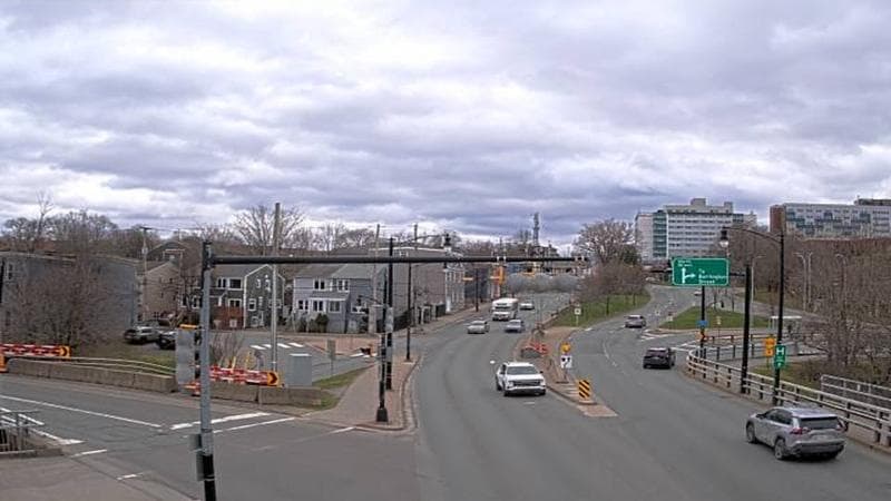 Mac Donald Bridge - Dartmouth bound