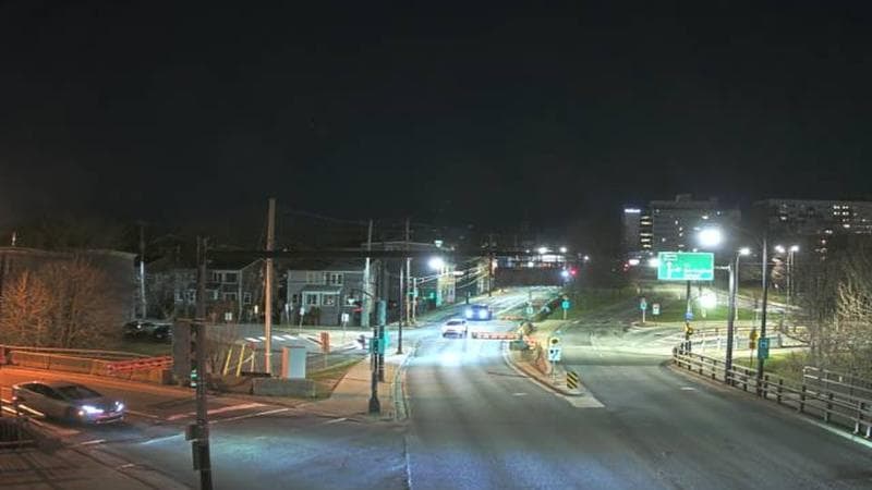Mac Donald Bridge - Dartmouth bound