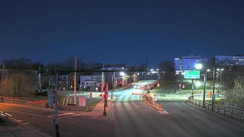 Mac Donald Bridge - Dartmouth bound