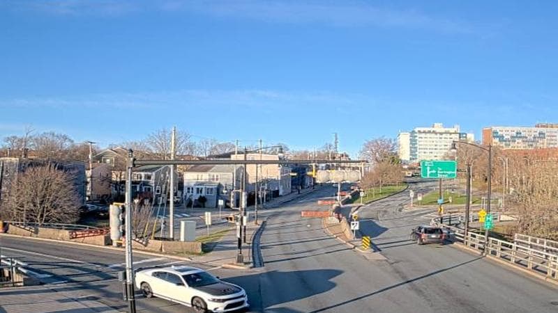 Mac Donald Bridge - Dartmouth bound