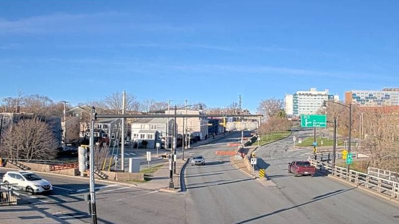 Mac Donald Bridge - Dartmouth bound