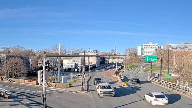 Mac Donald Bridge - Dartmouth bound