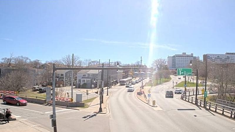 Mac Donald Bridge - Dartmouth bound
