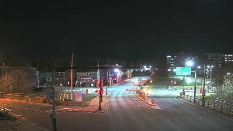 Mac Donald Bridge - Dartmouth bound