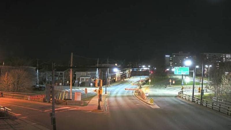 Mac Donald Bridge - Dartmouth bound