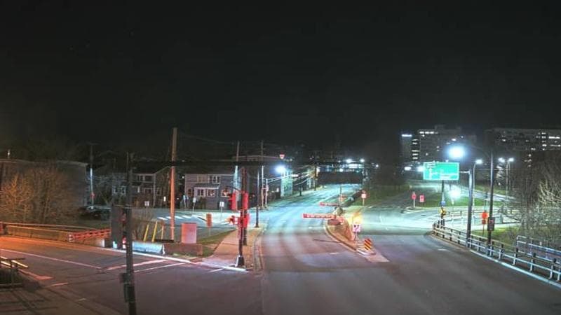 Mac Donald Bridge - Dartmouth bound