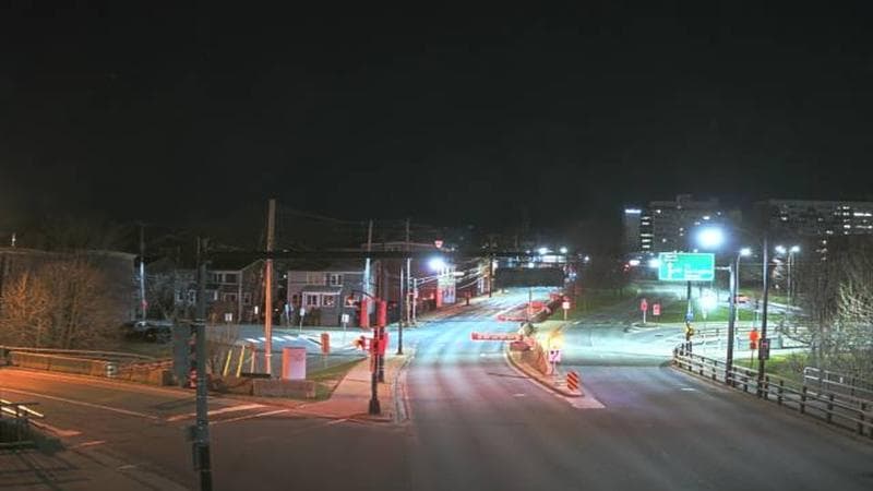 Mac Donald Bridge - Dartmouth bound