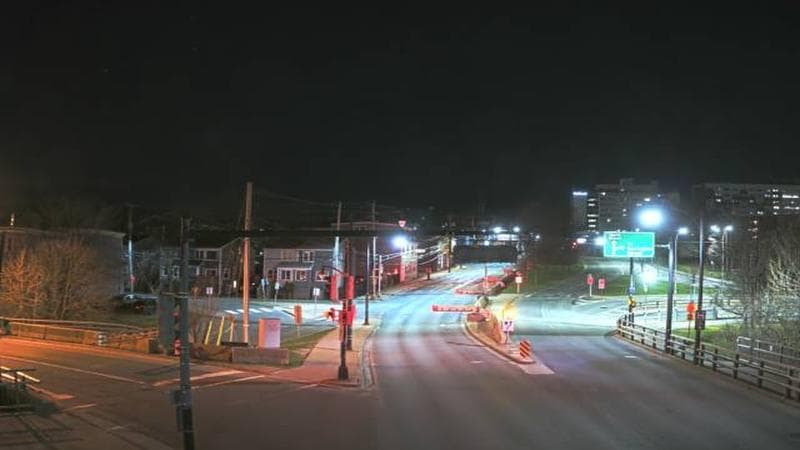 Mac Donald Bridge - Dartmouth bound