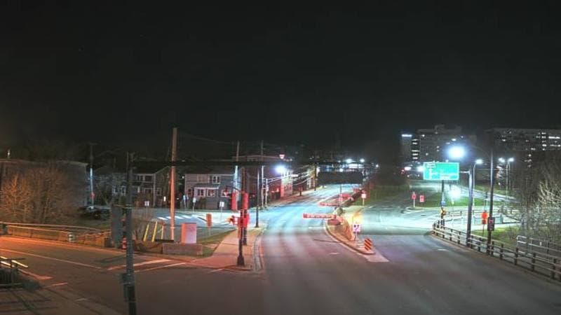 Mac Donald Bridge - Dartmouth bound