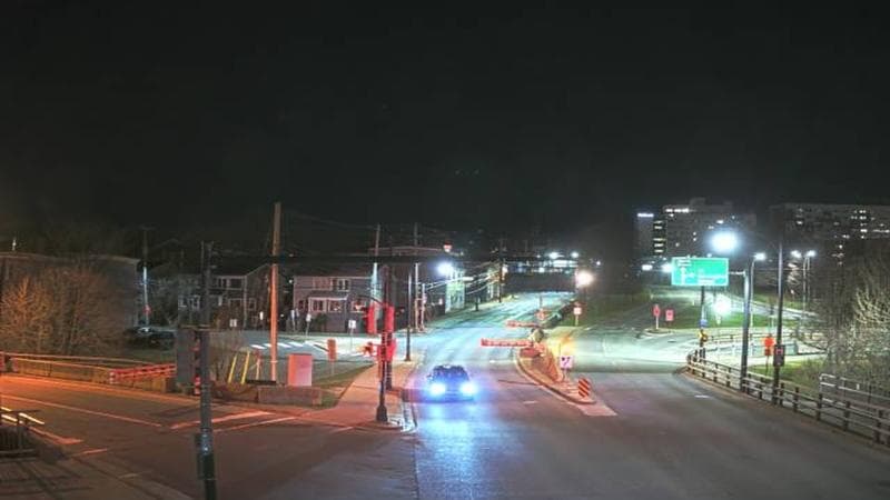 Mac Donald Bridge - Dartmouth bound