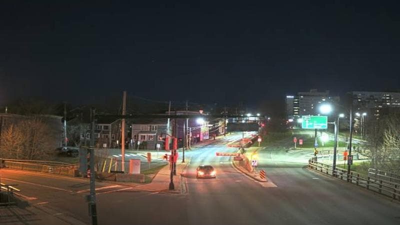 Mac Donald Bridge - Dartmouth bound