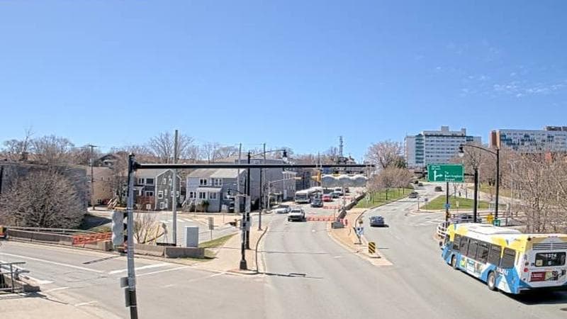 Mac Donald Bridge - Dartmouth bound