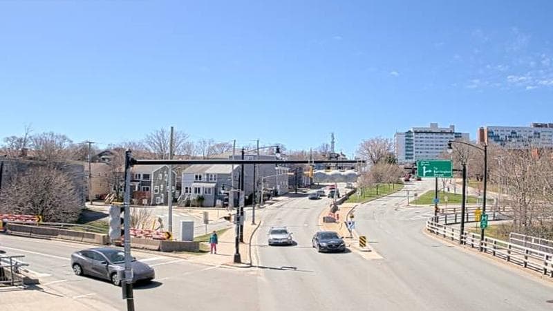 Mac Donald Bridge - Dartmouth bound