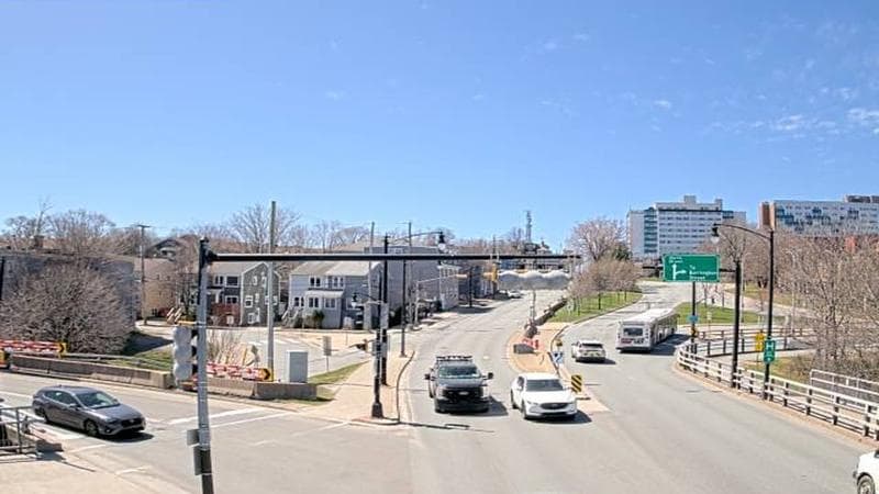 Mac Donald Bridge - Dartmouth bound